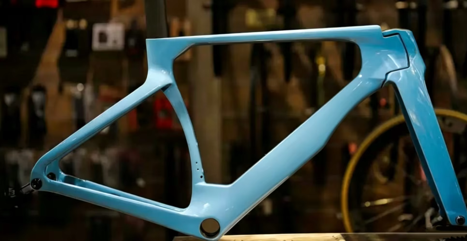 Nouveau cadre de vélo de route en carbone 2026 avec boîtier de pédalier BBright compatible avec le g