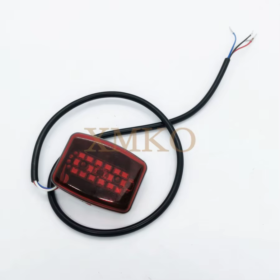 Feu arrière LED universel 36V 48V pour trottinettes électriques, feu stop pour trottinettes Little A