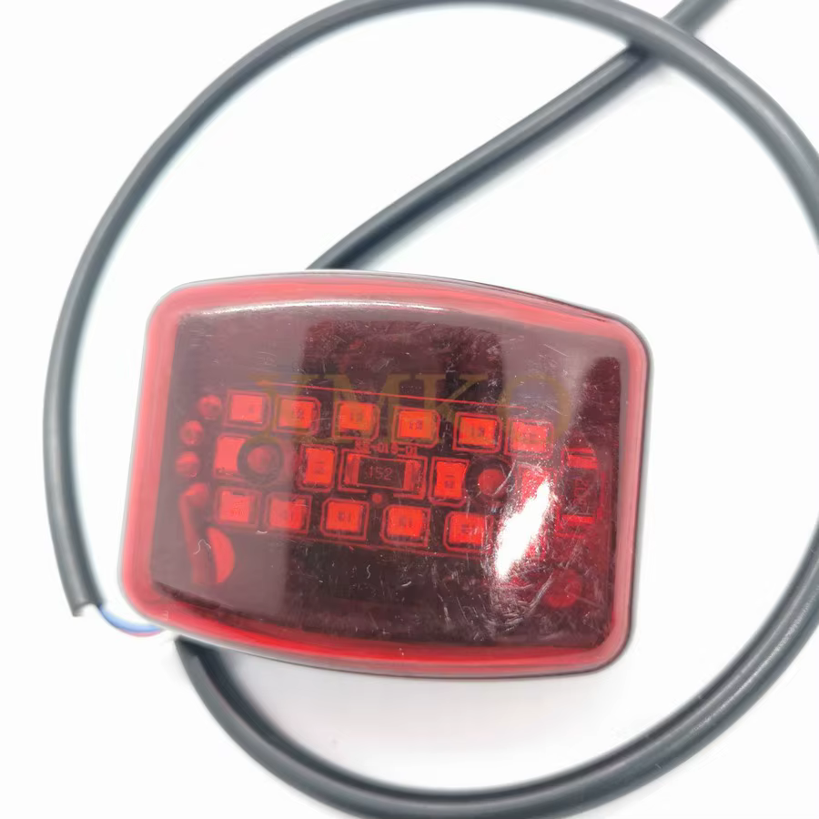 Feu arrière LED universel 36V 48V pour trottinettes électriques, feu stop pour trottinettes Little A