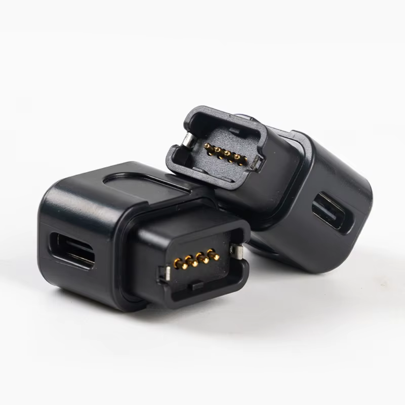 Tête à 4 broches pour équipement électronique vélo, avec Ports câbles latéraux, pièce transport noir
