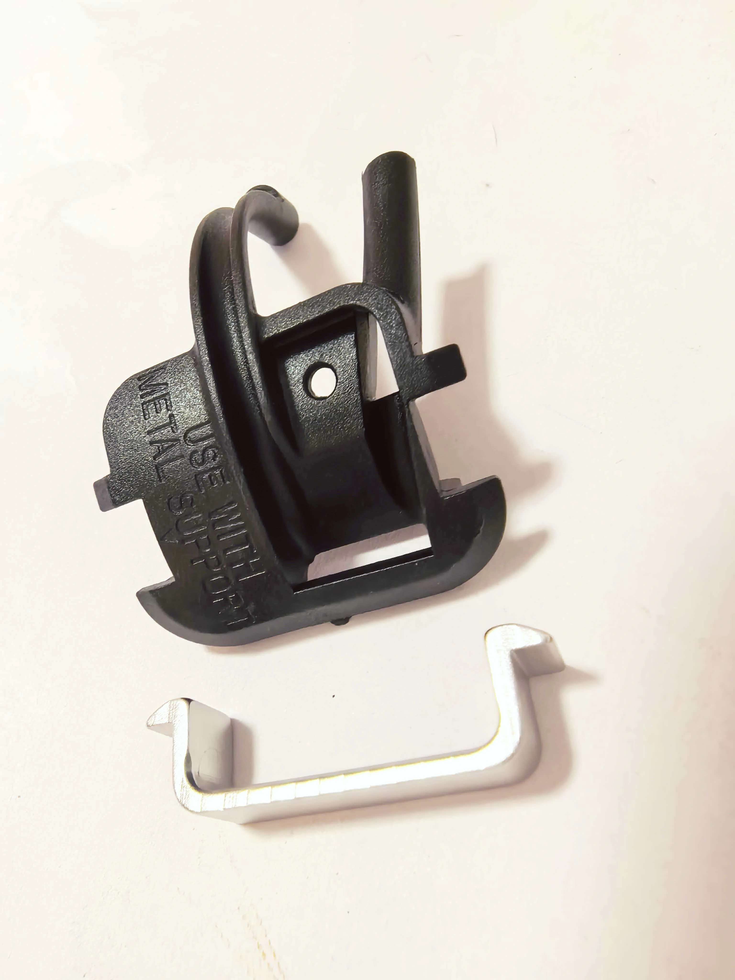 Guide-câble pour boîtier de pédalier Cannondale, pour frein à disque hydraulique V2 - K32108 CAAD12