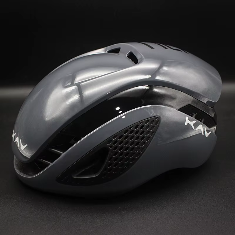 Casque de cyclisme aérodynamique rouge brillant, casque de vélo de route coupe-vent et ventilé, casq
