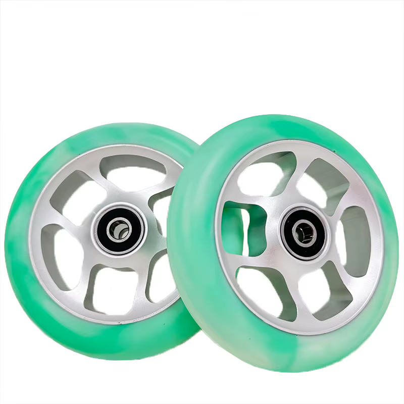 Roues de scooter cascadeur 110 mm 2 pièces |   Noyau en aluminium 88A |   Freestyle Tricks Résistant