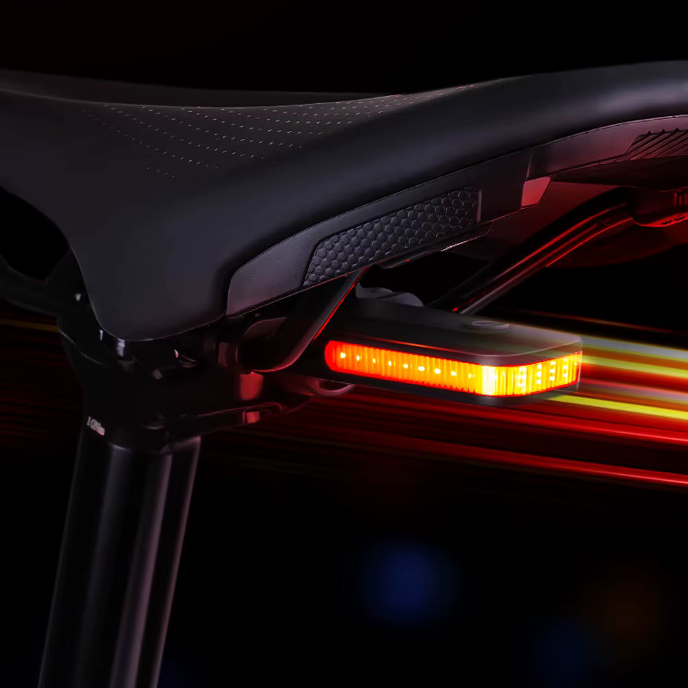 RAVEMEN CL01 feu arrière LED pour vélo, Rechargeable par USB, capteur de frein marche-arrêt automati