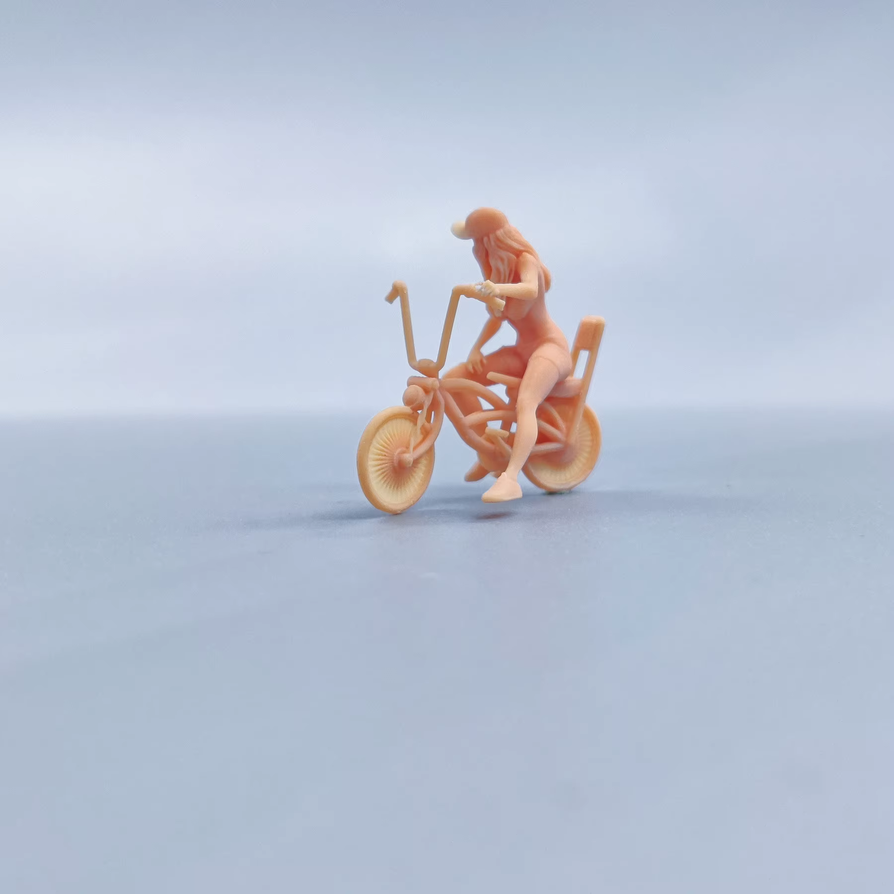 Figurine d'Auckland peinte à la main, modèle de vélo modifié en résine, l'inventaire non colorée, Di