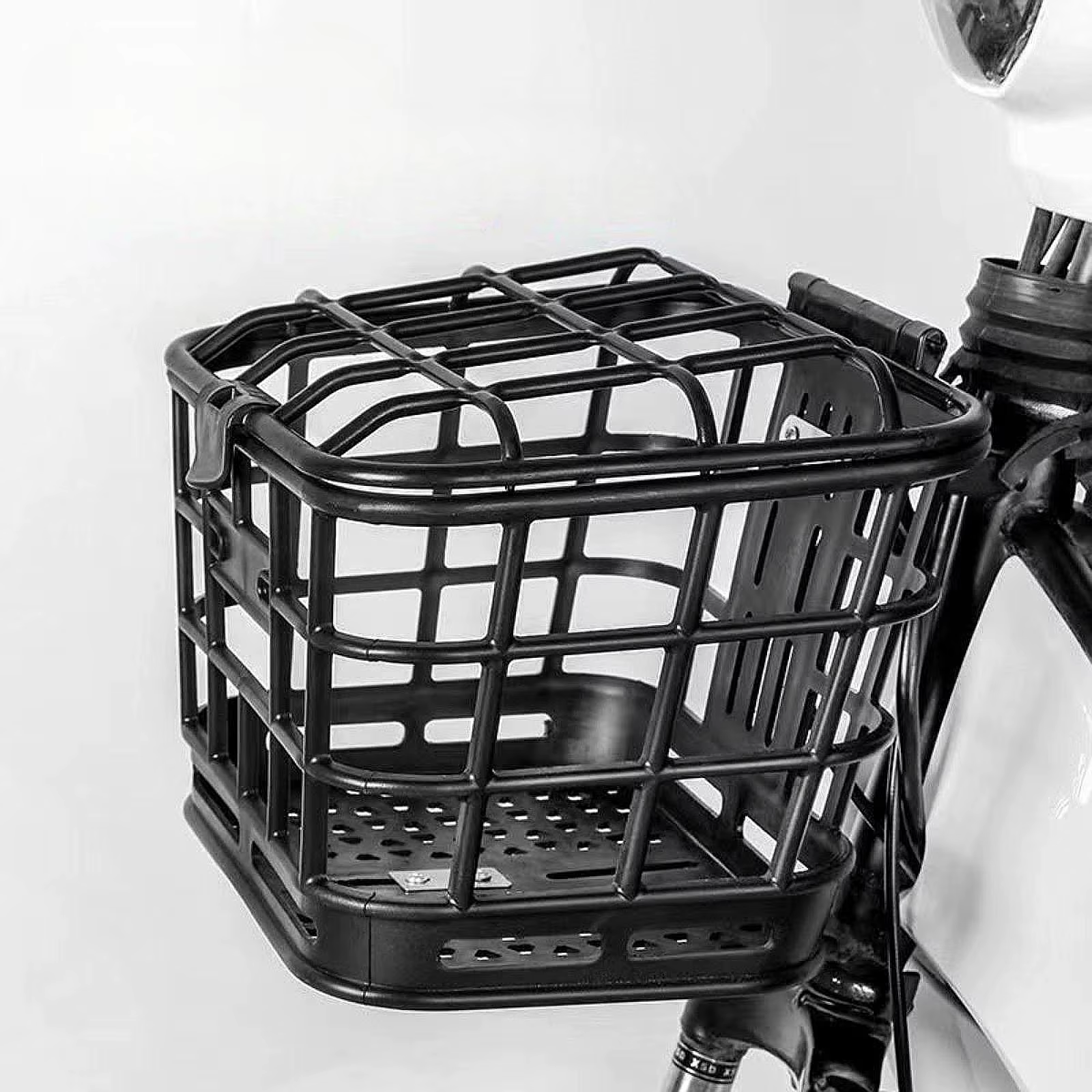 Panier avant pour vélo électrique