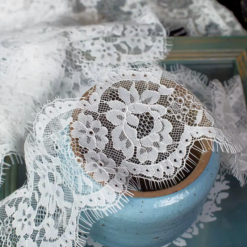 Accessoires en dentelle blanche pour décoration de sous-vêtements, coiffure faite à la main, ceinture de vêtements, bricolage