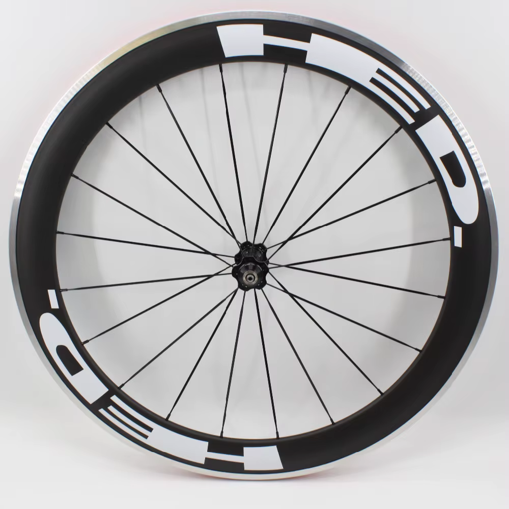 Paire de roues de vélo de route en carbone UD mat