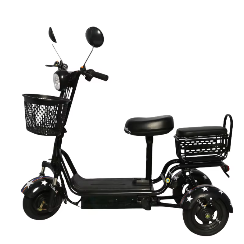 Trottinette électrique de banlieue jaune légère à 3 roues avec 2 sièges et paniers pour femme