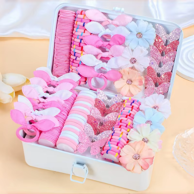 Ensemble d'accessoires pour la Saint-Valentin rose 190 pièces |   Comprend un nœud, des fleurs et des motifs de fleurs artificielles |   Parfait pour la Saint-Valentin.