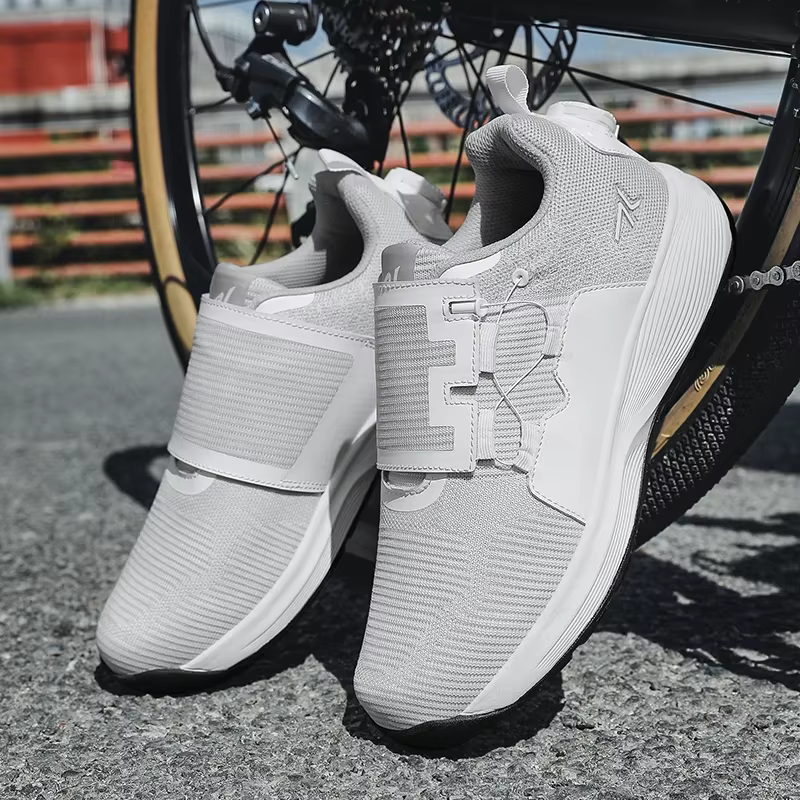 Chaussures de vélo VTT pour hommes et femmes