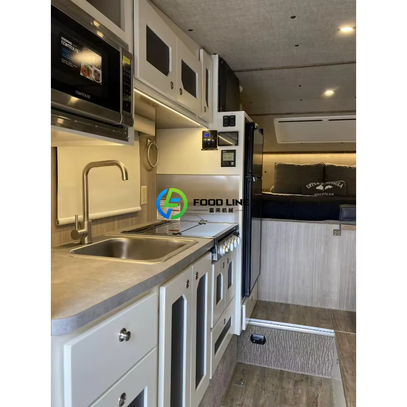 Camping-car haut de gamme tout en fibre de verre, remorque tout-terrain durable pour le camping en plein air