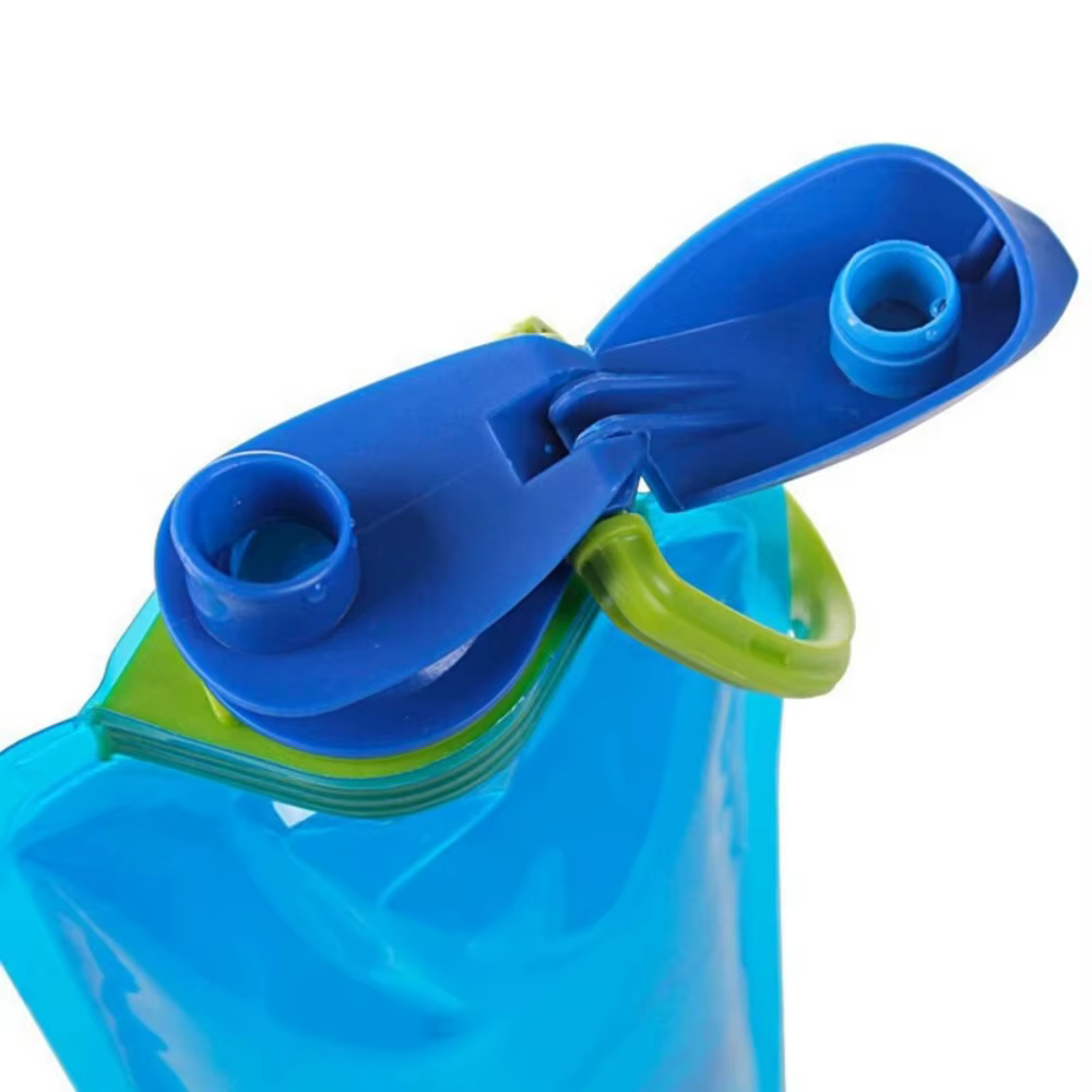 Bouteille d'eau de voyage pliable et réutilisable