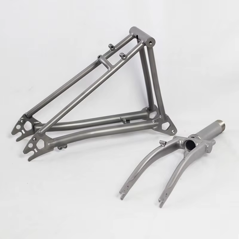 Cadre arrière de vélo pliant en titane P Line, frein C, 112 mm, triangle