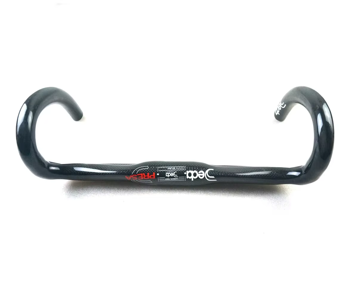 Guidon de vélo de route entièrement en carbone