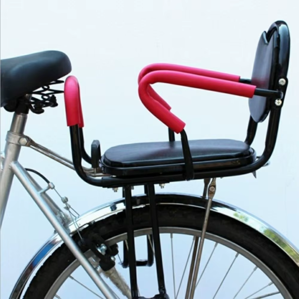 Siège de vélo pour enfant monté à l'arrière Repose-pieds