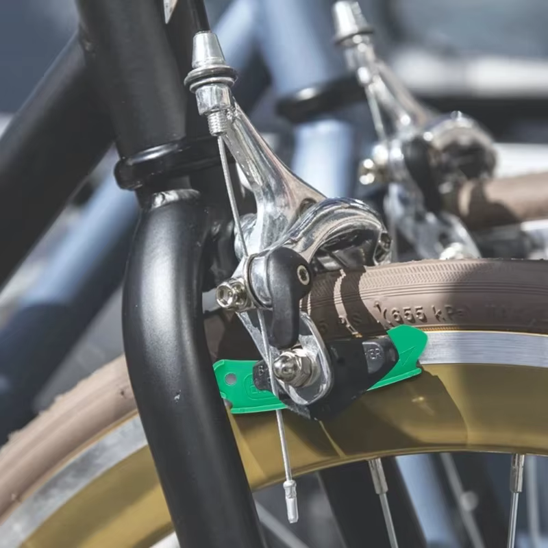 2 pièces en caoutchouc vélo vélo V plaquettes de frein chaussures ajuster outil convient à la plupart des vélos montagne ville pliant vélo cyclisme outil de réparation