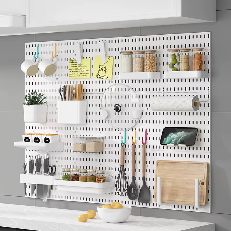 Étagères de panneau d'organisateur mural de panneau perforé pour la salle des joueurs, salle de bain, maison d'outils, support de rangement de cuisine, organisateur de bricolage, accessoires de pannea