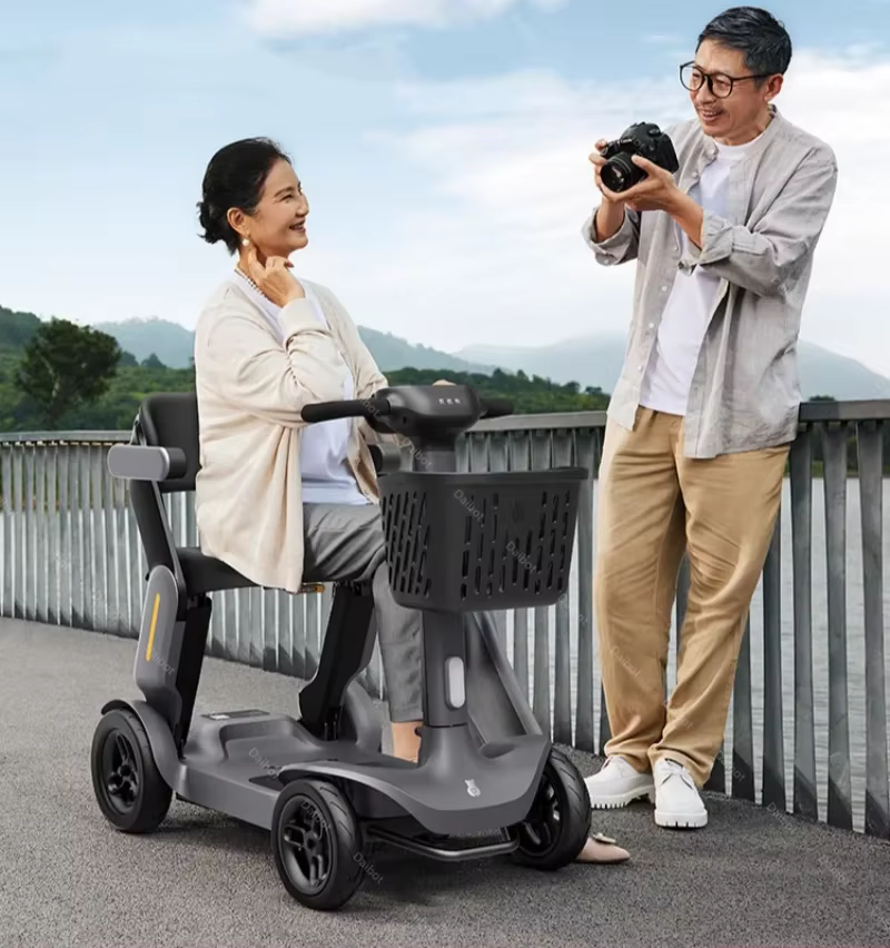 Scooter de mobilité de 10 pouces pour personnes âgées