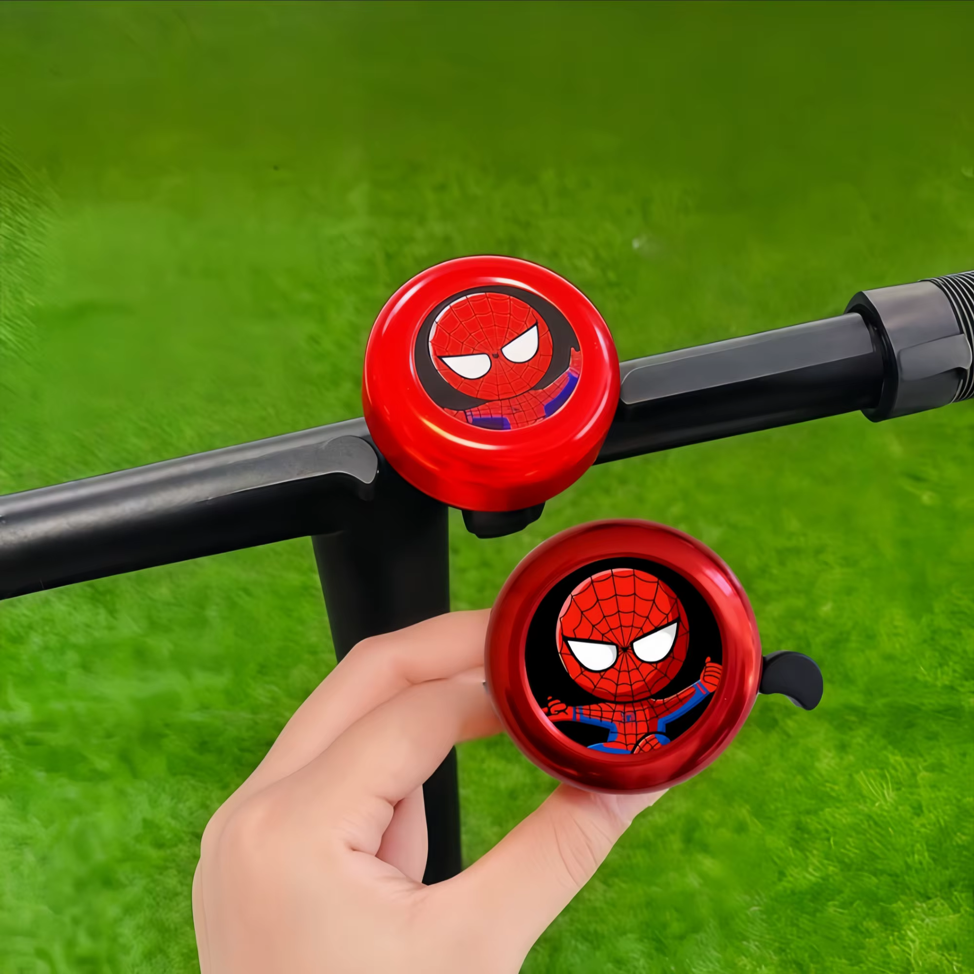 Clochettes de vélo Super-héros — Marvel Spider-Man et autres thèmes ; Klaxons d'avertissement de sécurité sonores ; Universellement compatibles avec les VTT