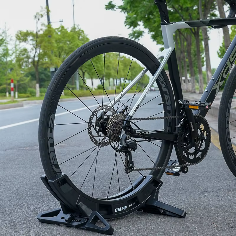 Pièces de stationnement pour vélo T1