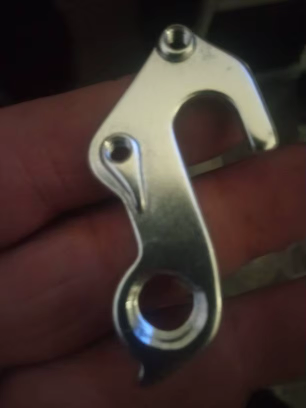 Cintre de dérailleur arrière mech avec vis