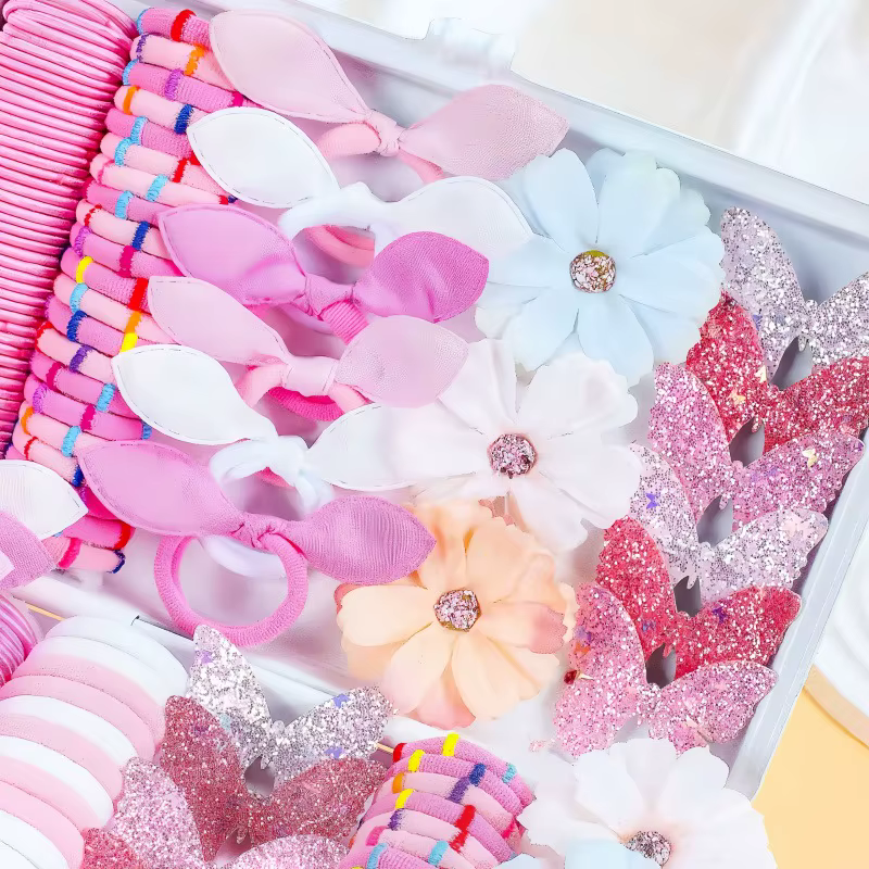 Ensemble d'accessoires pour la Saint-Valentin rose 190 pièces |   Comprend un nœud, des fleurs et des motifs de fleurs artificielles |   Parfait pour la Saint-Valentin.