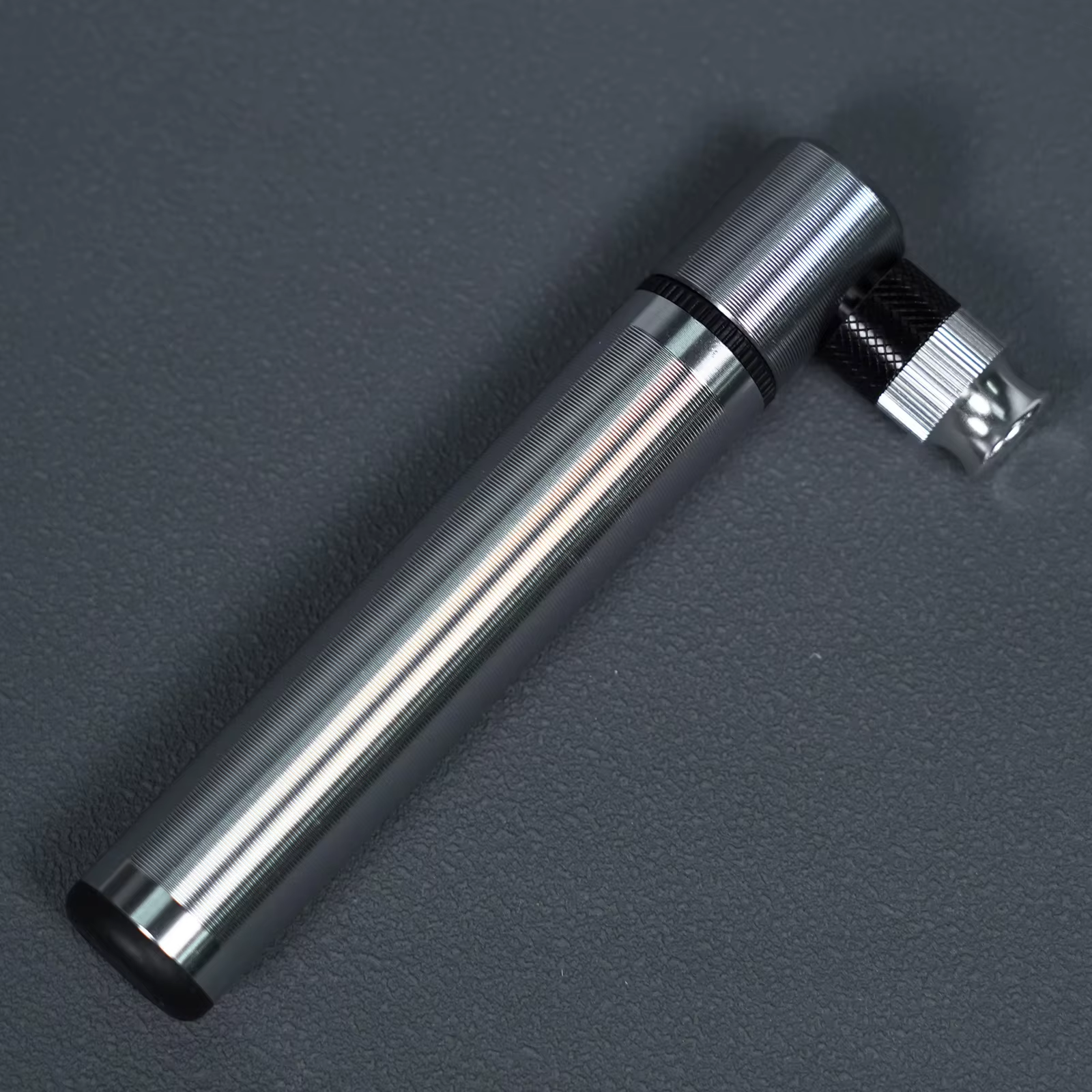Mini pompe à vélo en alliage d'aluminium