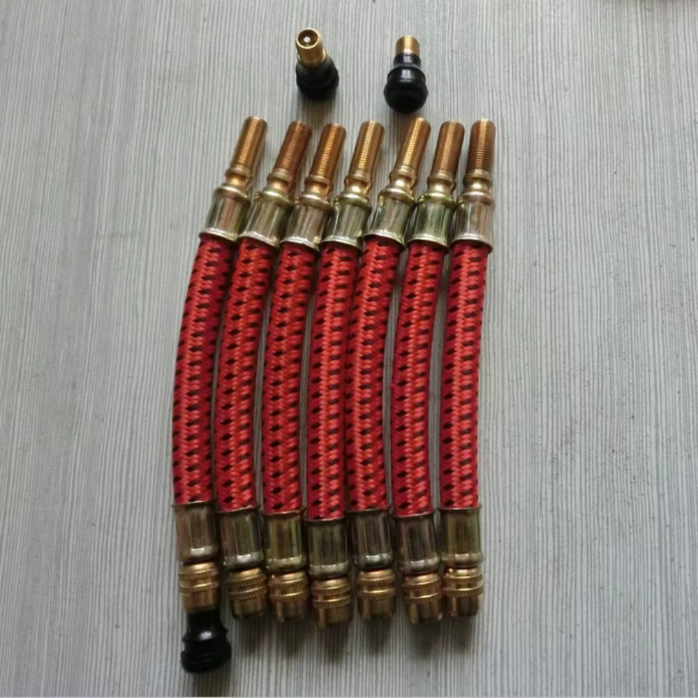 1 tube d'extension pratique pour gonflage de pneus de trottinette électrique