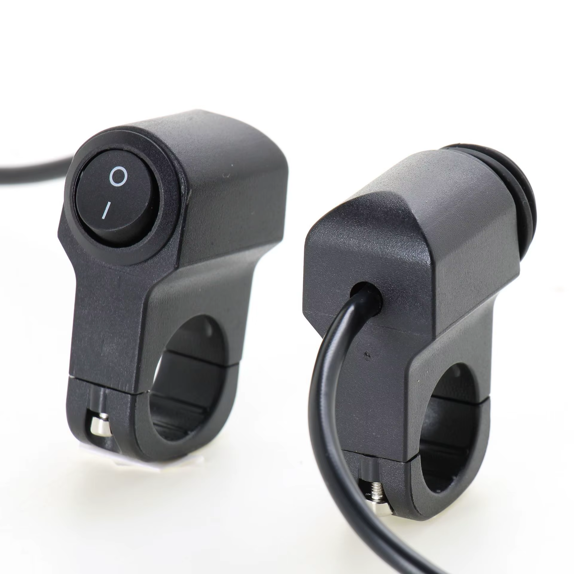 Interrupteur universel pour guidon de moto 7/8 pouces