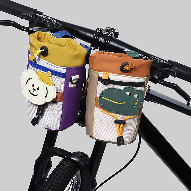 Panier avant de vélo mignon de style dessin animé