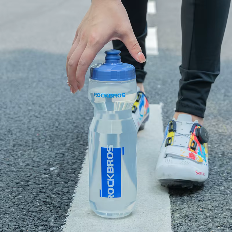ROCKBROS 750ml bouteille d'eau de vélo en plastique sport Fitness course randonnée bouilloire étanche porte-bidon