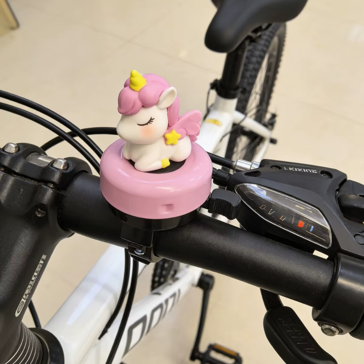Sonnette de vélo licorne de dessin animé mignonne