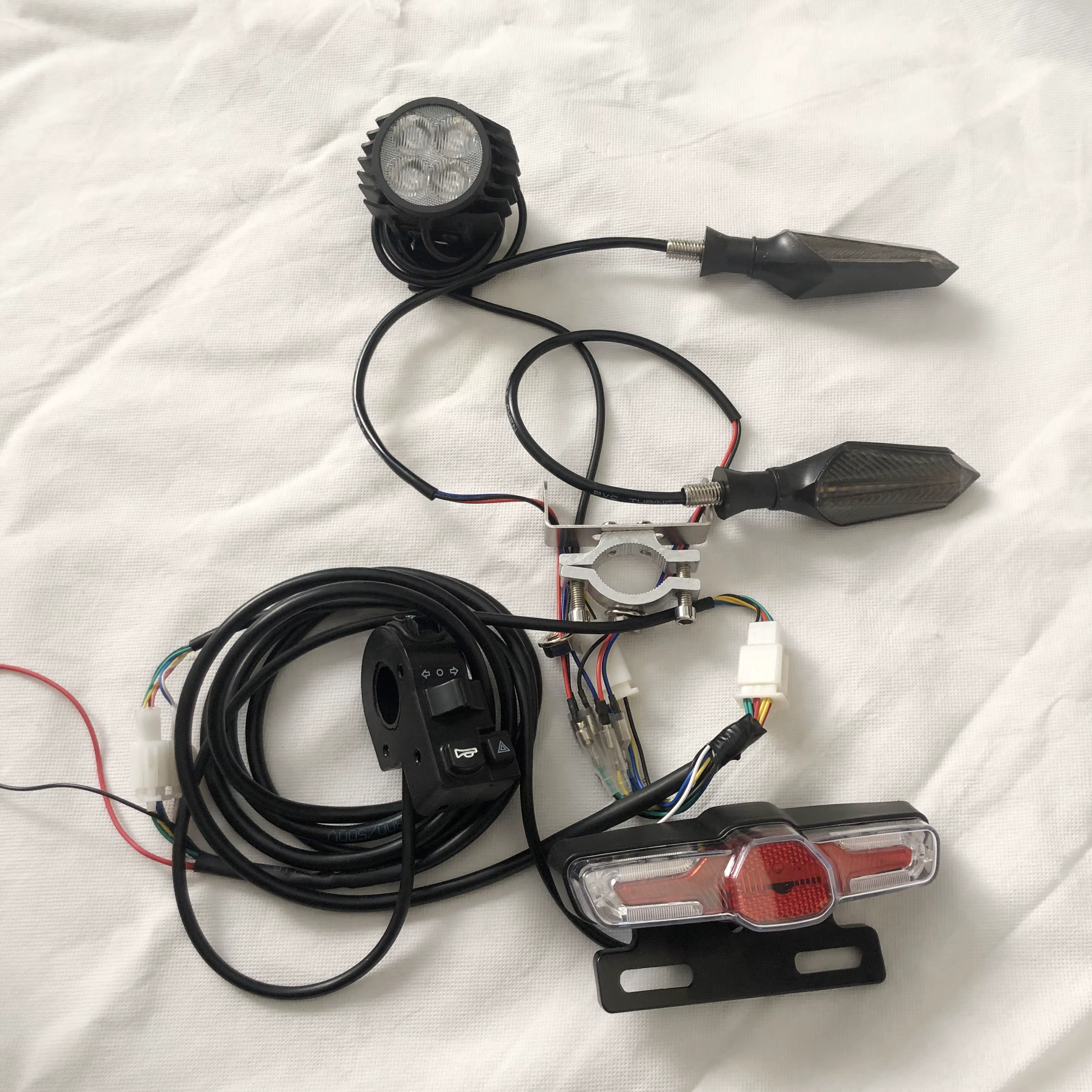 Clignotant LED 48v 60v pour vélo et Scooter électrique