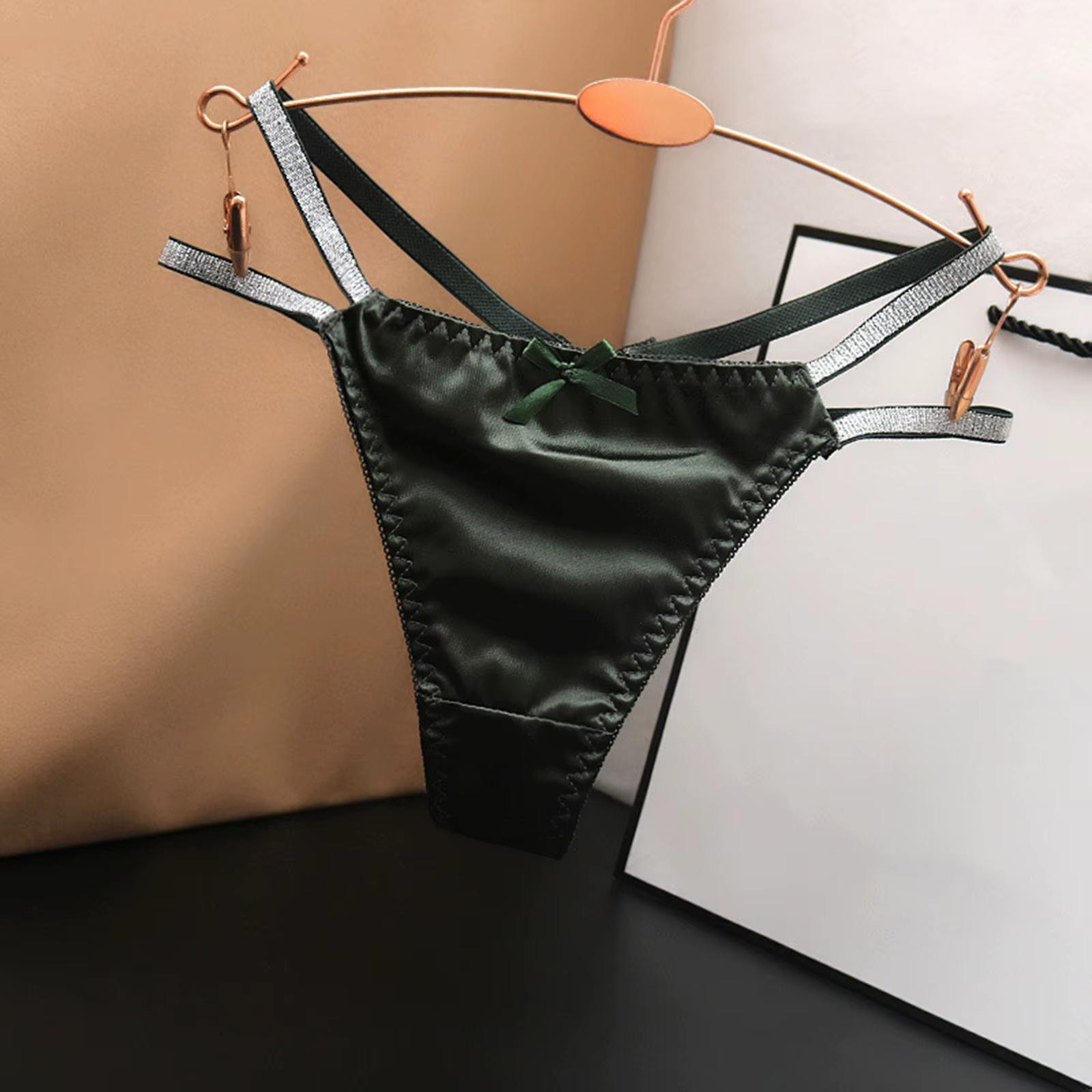 Femmes culottes taille basse slips en satin bretelles fines sous-vêtements de couleur unie Bragas Sexys dames Tanga t-back tongs стри ums жletiе