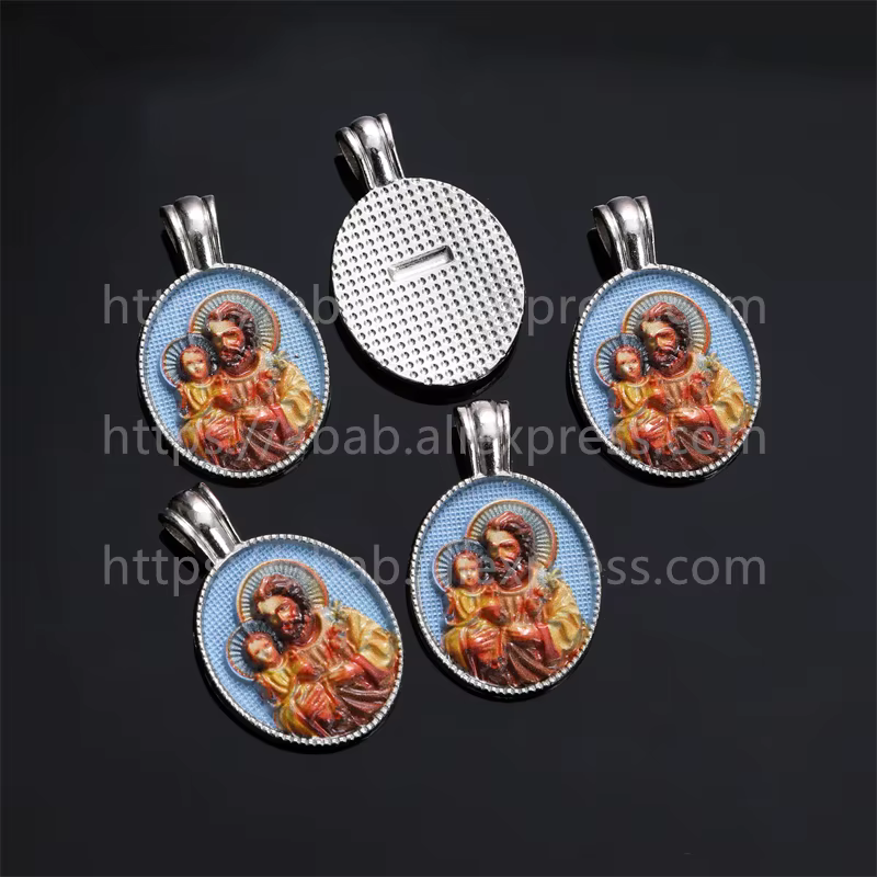 1 pièce / Nouvel accessoire religieux catholique, robe bleue avec décoration Vierge Marie, pendentif motif croix Saint Benoît, collier pendentif