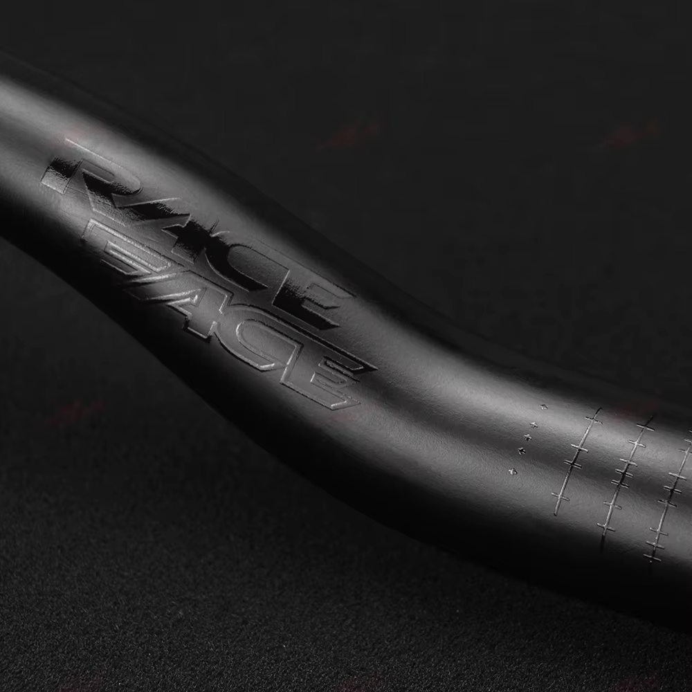 Race Face Next VTT peinture noire brillant Logo guidon entièrement en carbone