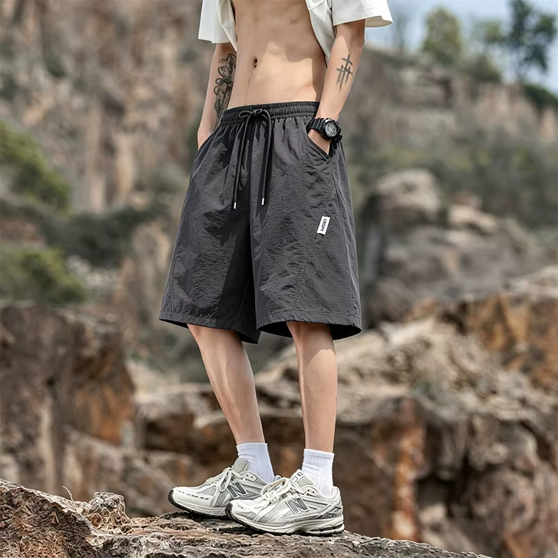 Shorts de trekking fins pour hommes, d'été, à séchage rapide, en soie glacée, avec cordon de serrage, style salopette ample, tendance mode