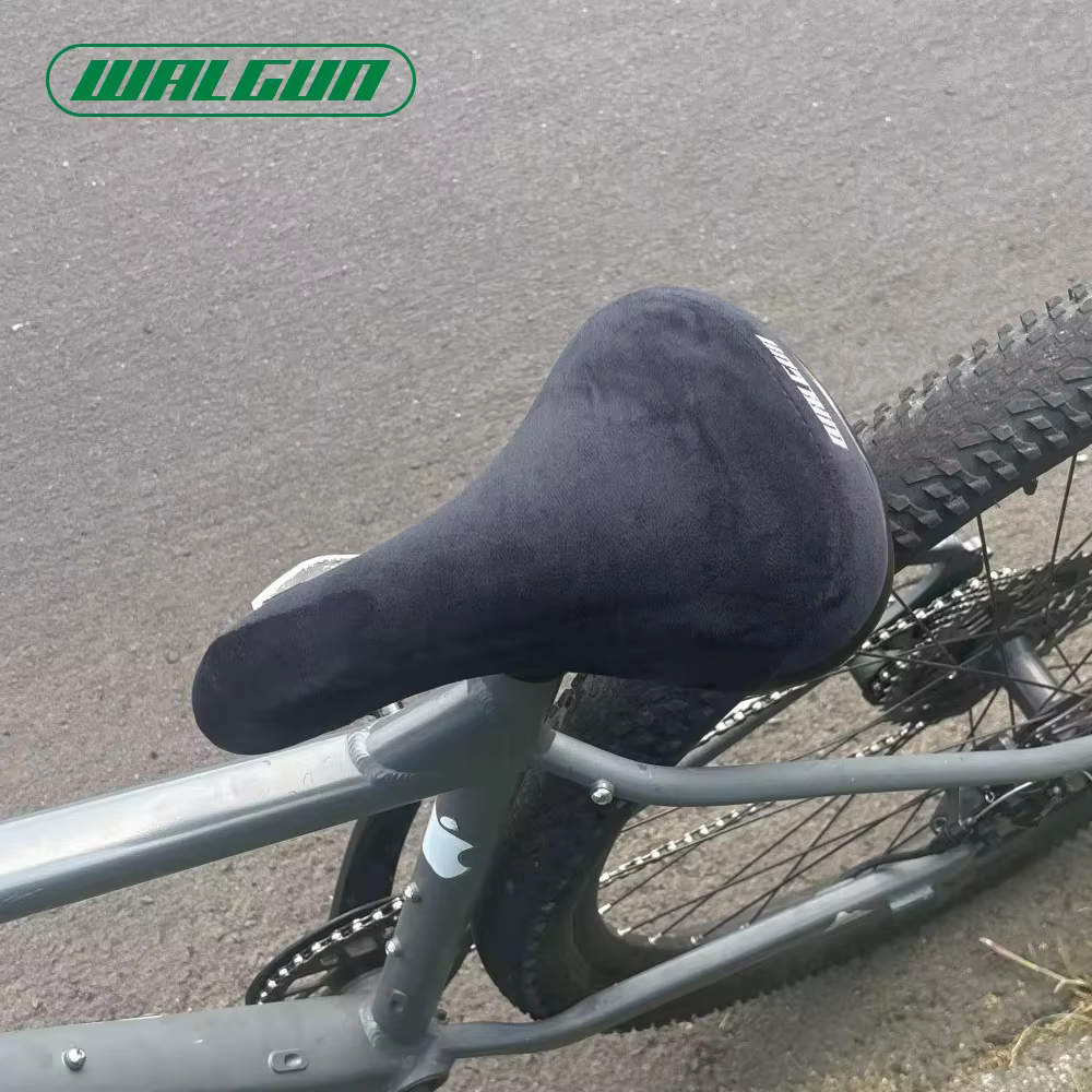 Selle de vélo WALGUN Wheelie noire et rouge en flanelle