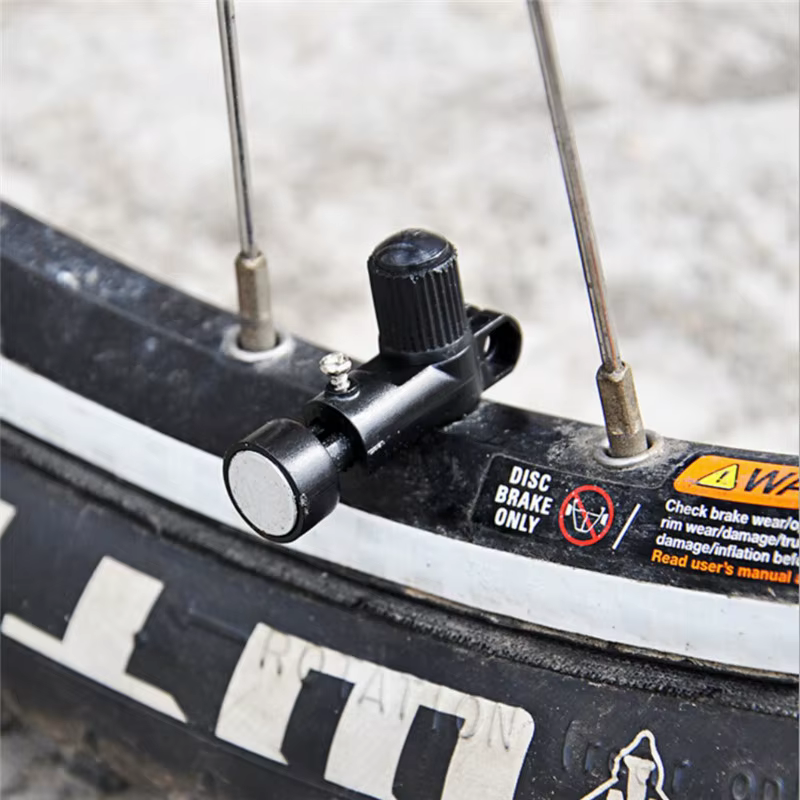 Tableau de codes de retenue magnétique pour ordinateur de vélo