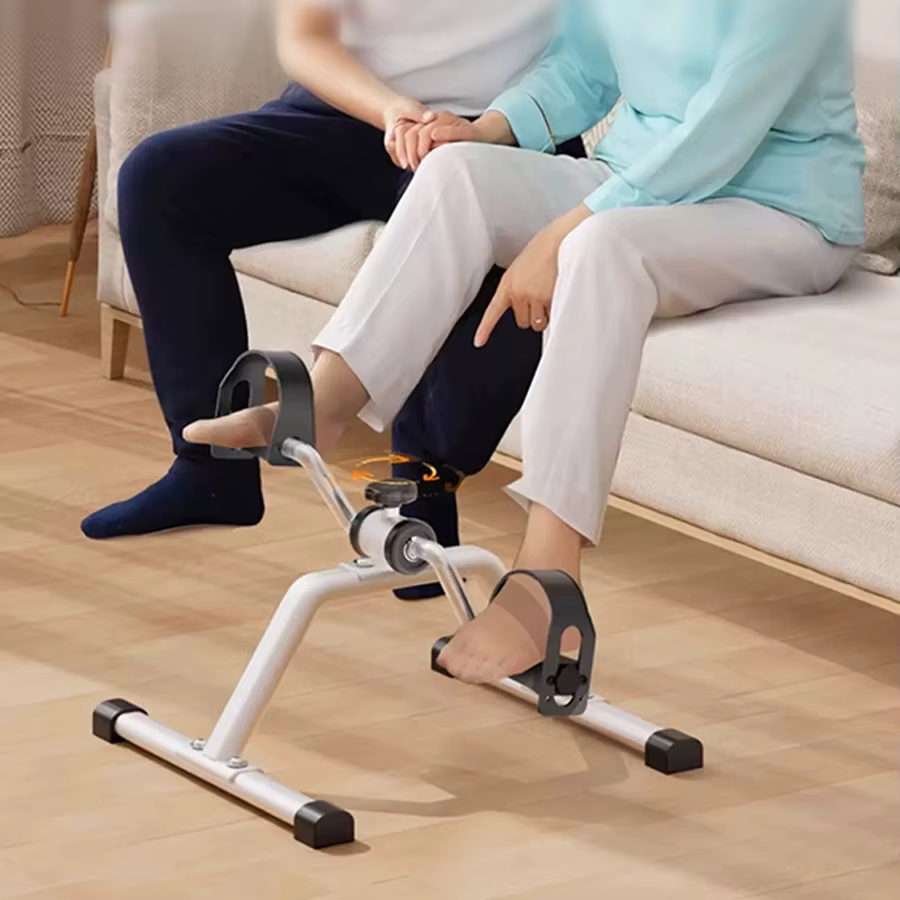 Vélo à pédales d'entraînement