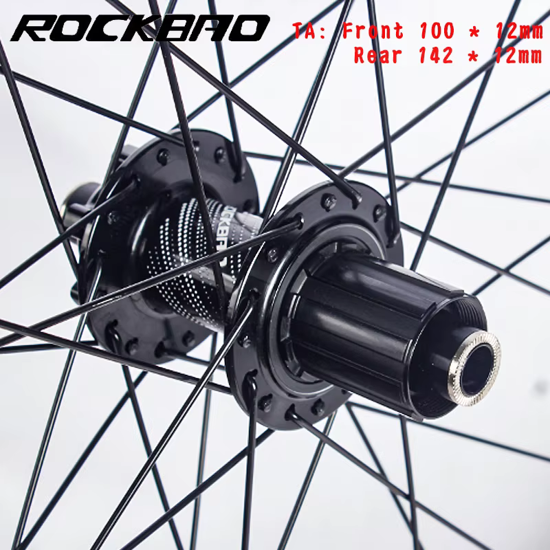 Jeu de roues de vélo de montagne