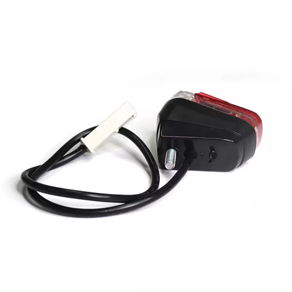 Feu arrière de Scooter électrique feu stop pour Ninebot Max G30D feu arrière ABS garde-boue garde-boue avertissement arrière pièces de feu arrière LED