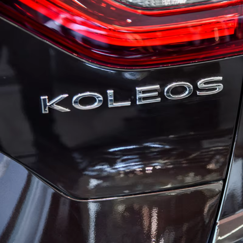 KOLEOS KADJAR lettre mot Badge autocollant coffre arrière capot calandre Logo emblème décalcomanie pour Renault voiture accessoires