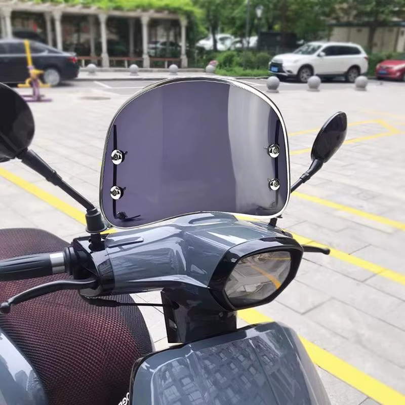 Déflecteur de vent semi-circulaire pour pare-brise de moto et Scooter