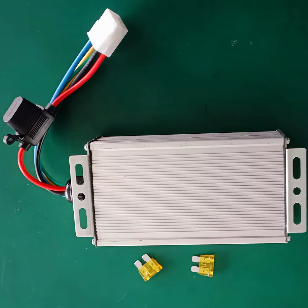 EBike DC 48V 60V 72V 84V 96V 120V à 12V 30A 400W convertisseurs électrique Buck convertisseur Module tension