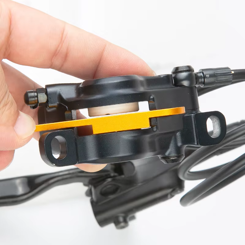 Kit d'outils de réparation et d'entretien pour étrier de frein à disque de vélo 2 pistons et 4