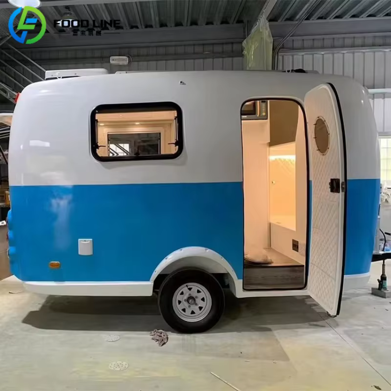 Caravane de Camping robuste avec remorque de voyage personnalisée, avec cadre galvanisé et Suspension améliorée pour les aventures en milieu sauvage