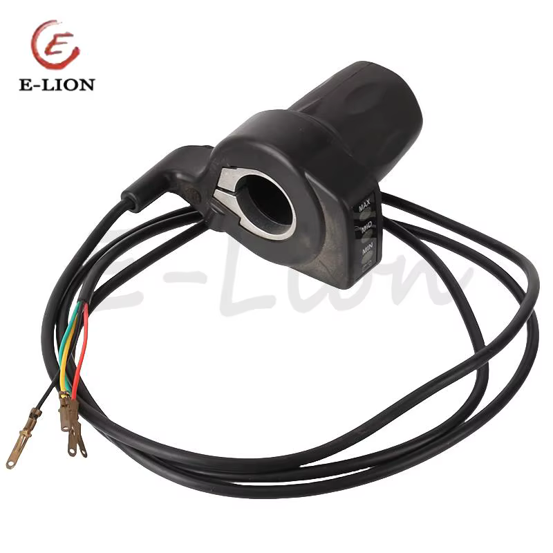 Connecteur de poignée d'accélérateur pour vélo électrique et trottinette