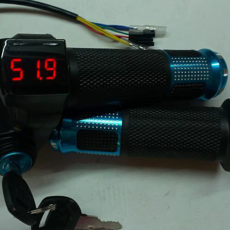 Accélérateur universel pour vélo électrique